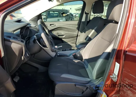 2015 Ford Escape S z USA, uszkodzony, nr VIN 1FMCU0F75FUA39945